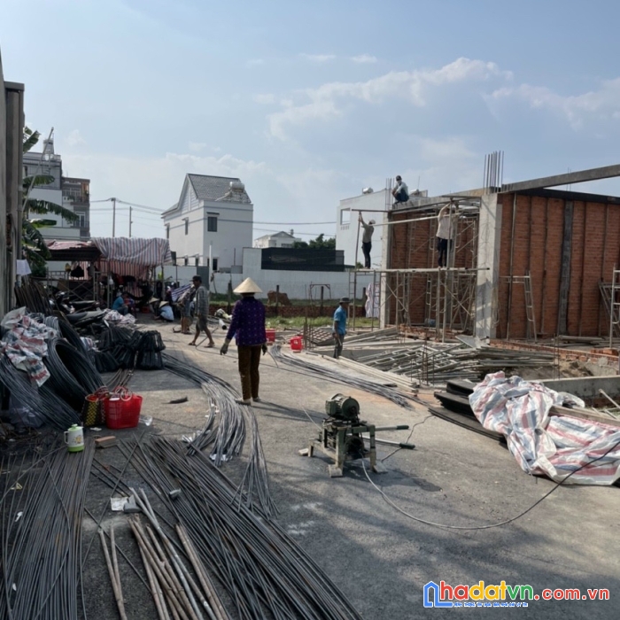 Bán đất đường phan văn hớn, 5x24, đường 6m, xây dựng ngay