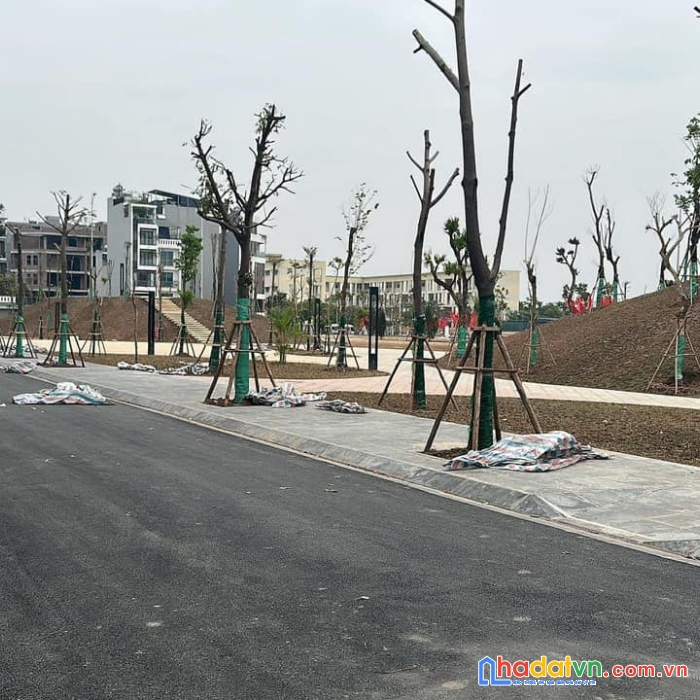 Nhà mặt ngõ, dân xây ngọc thụy, 5 tầng ô tô tránh, 84m, giá nhỉnh 10 tỷ