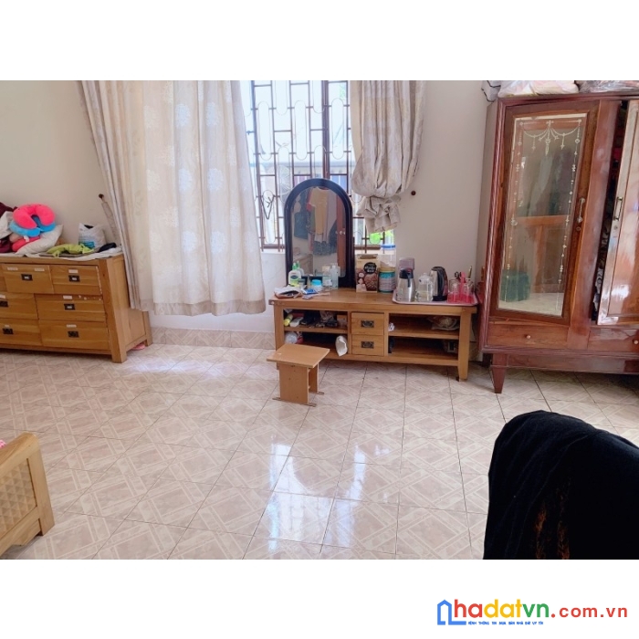 Bán gấp 400m2 mặt tiền kinh doanh hàn thuyên chỉ 45ty5 thương lượng tốt