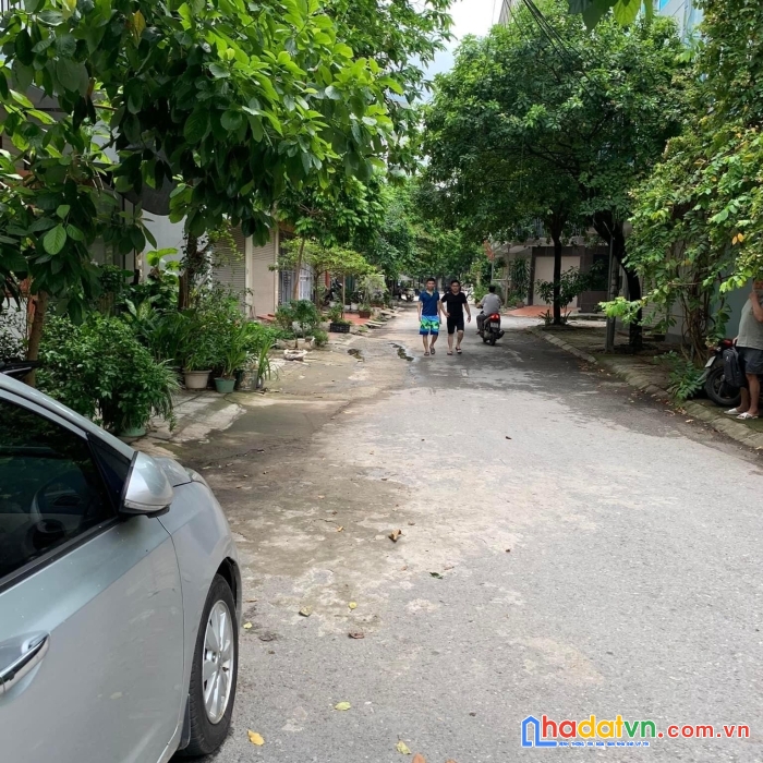 Bán đất dv văn khê 48m2 mt 4m giá hơn 5tỷ plô vỉa hè ô tô tránh kinh doanh đỉnh