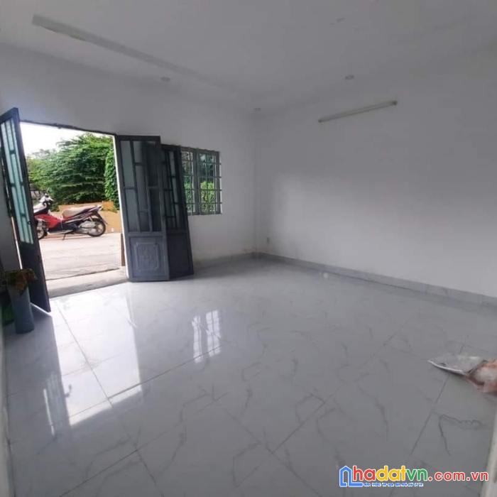 Nhà mới- 50m2-ngay trung tâm thủ đức-phường linh đông giá chỉ 3,7 tỷ