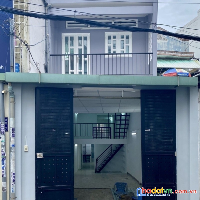 Bán nhà hẻm 8m âu cơ, tân phú. dt 4.4x19m. giá 6.2 tỷ.