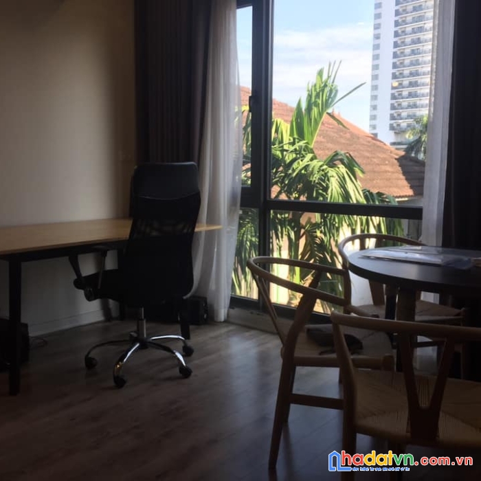 Bán apartment - penhouse 8 tầng, gara ô tô, 250m, phố ngọc khánh, nhỉnh 46 tỷ