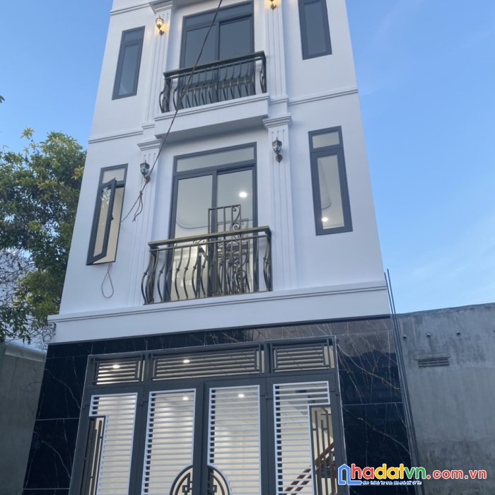 Bán nhà phước long -nhatrang-mới xây 3.75 tỉ,nhà đẹp đường nhựa ô tô 10m