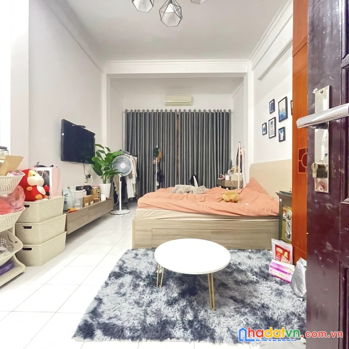 Bán nhà quận thanh xuân - phân lô, ô tô tránh - 30m2 x 4t - giá 5.3 tỷ