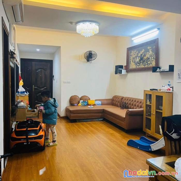 Bán cc ct2  trần bình dt64m2  giá 2.45 tỷ cầu giấy