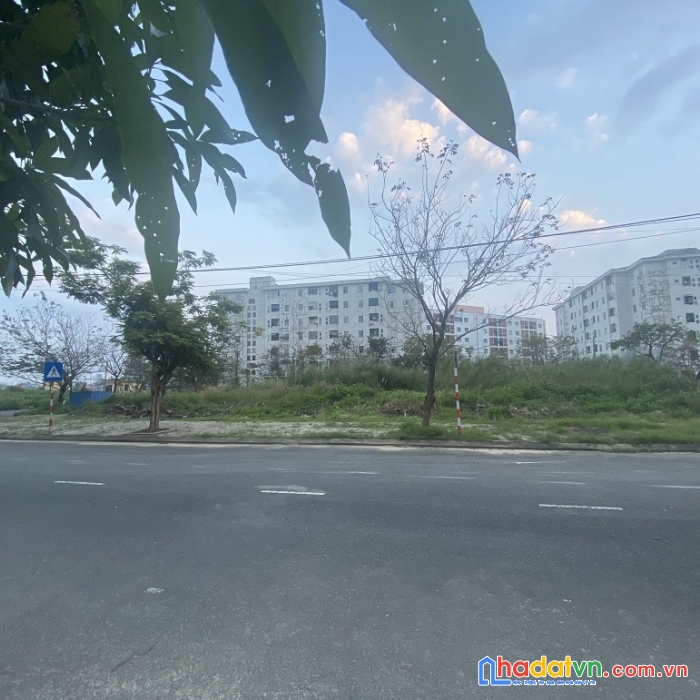 Sở hữu ngay lô góc mặt tiền vị trí đẹp tại phố khúc thừa dụ, phường nại hiên đông , sơn trà, đà