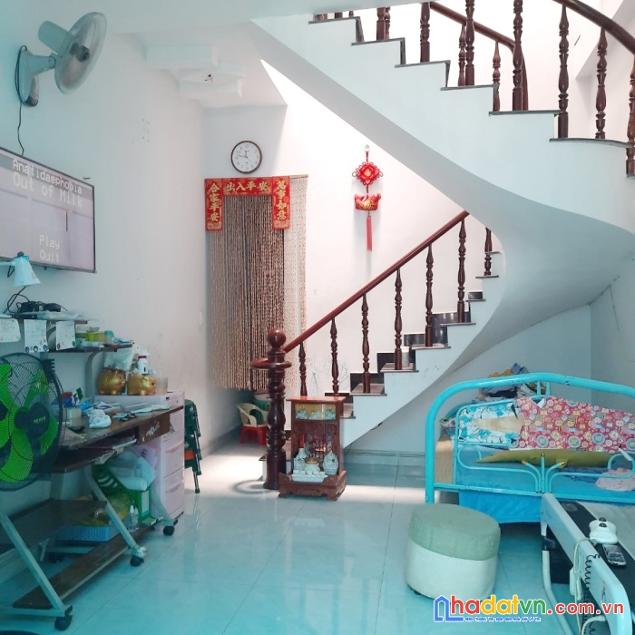 Nhà diện tích lớn 7x12m bùi minh trực p5 q8 giá 5.5 tỷ