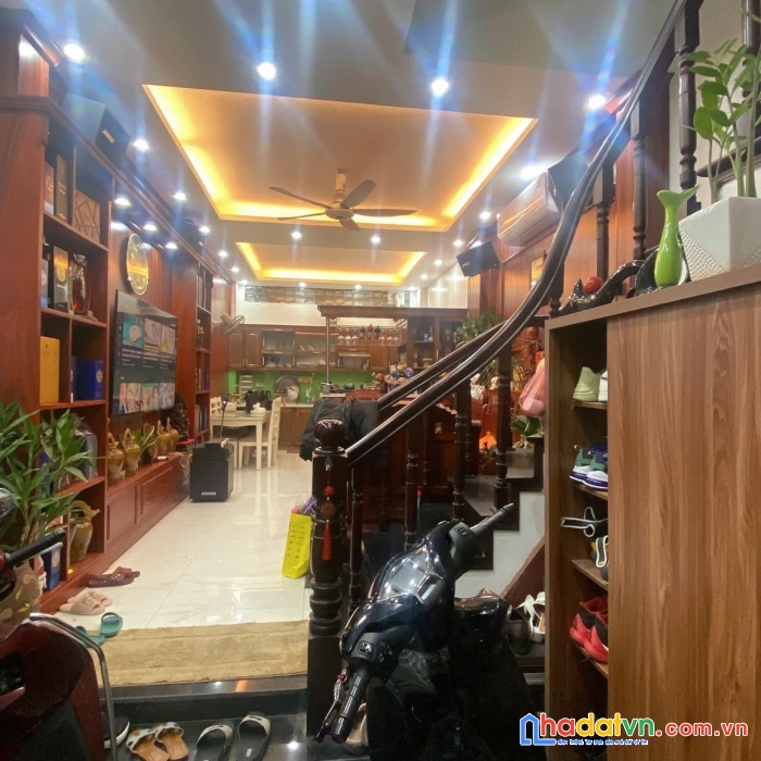 Bán nhà thanh xuân 50m 4 tầng 5.1 tỷ- ngõ ba gác