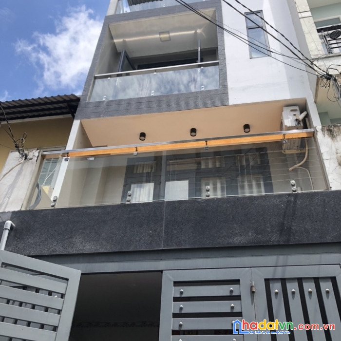 Hẻm xe hơi gần mặt tiền lê đình cẩn, sát chợ, sát vách tl10, tên lửa, sổ vuông vức, nhà rất mới