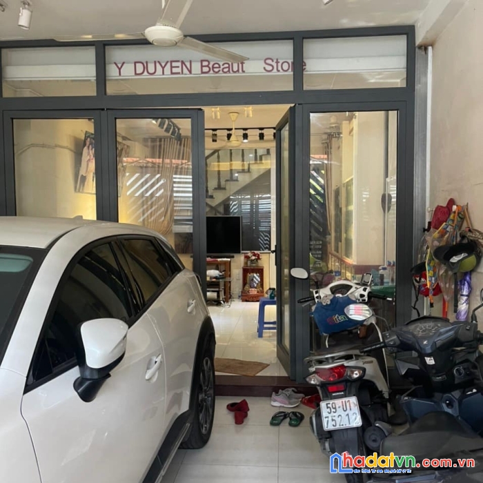 Bán nhanh nhà cách mạng tháng 8, q10, 60m2, 3pn, 12 tỷ