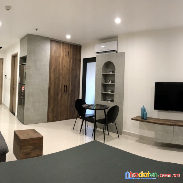 Cần bán căn chung cư 1pn1vs view biệt thự và hồ điều hòa 24ha dự án vinhomes ocean park gia lâm