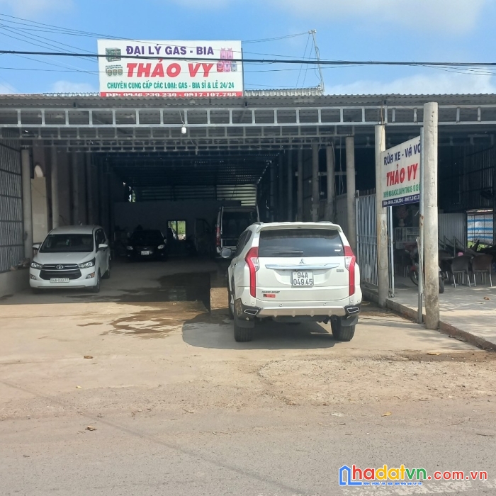 Chính chủ cần bán lô đất vị trí đẹp mặt tiền ql 1a - giá ưu đãi