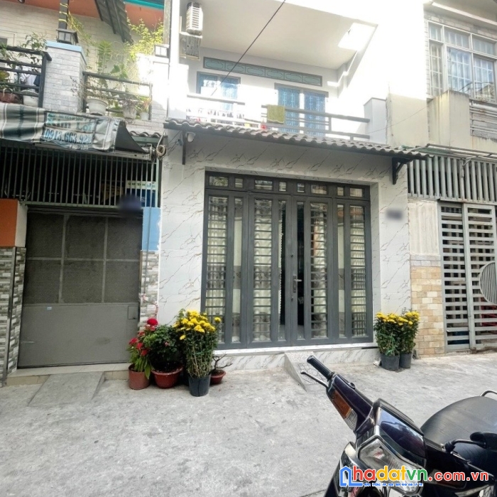 Nhà mới hẻm rộng 4m âu dương lân p3q8 giá 3tỷ880