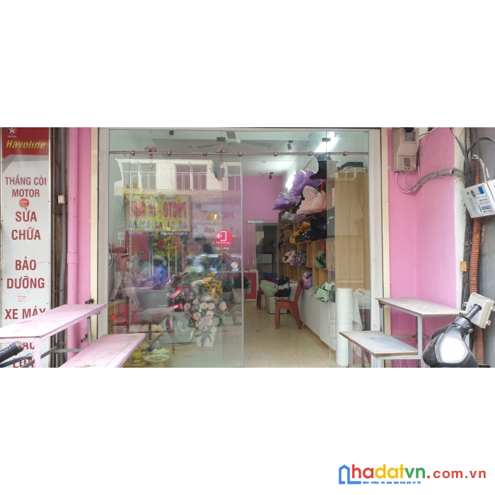 Chính chủ cần cho thuê nhà nguyên căn 3 tầng vừa ở vừa kinh doanh cực sầm uất mặt đường đội cấn.