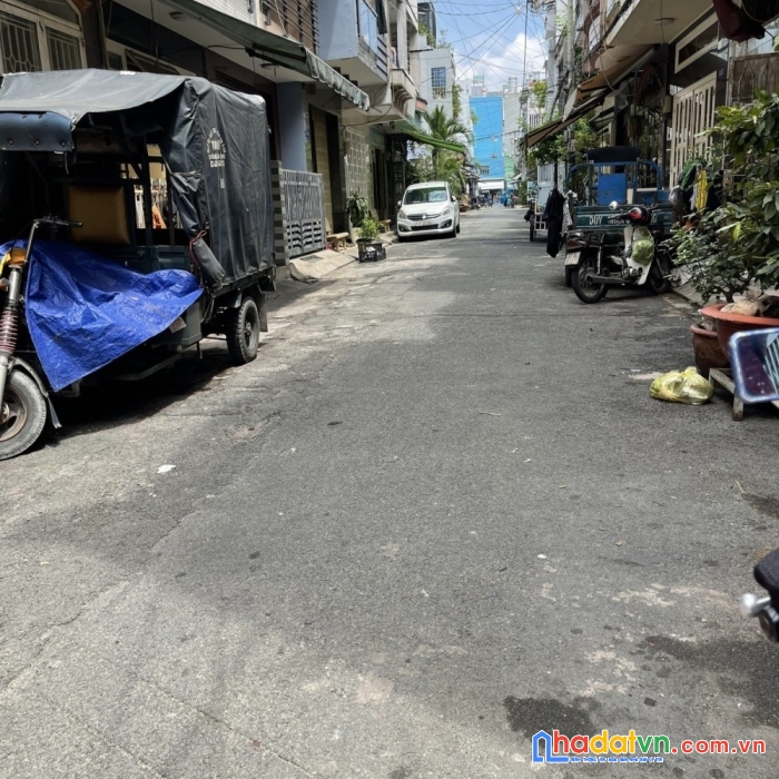 Bán nhà chu thiên, hiệp tân, tp 40m2 2t btct gần chợ, buôn bán sầm uất5 tỷ