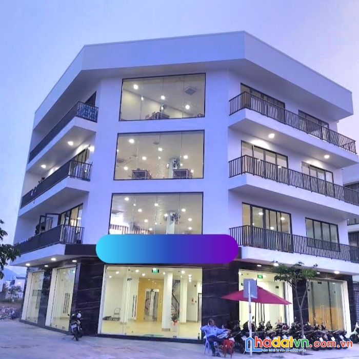 Cho thuê tòa nhà căn góc 4 tầng mặt tiền đường thích quảng đức (đường số 4) kđt hà quang i giá 100