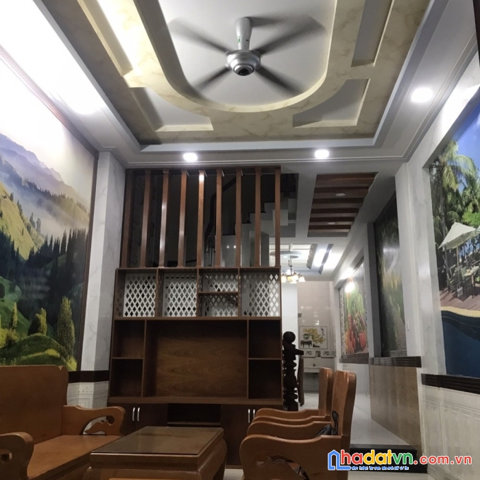 Bán nhà t.t hóc môn hẻm xe hơi 48m2 nở hậu nhà 1 lầu nhỉnh 3 tỷ.
