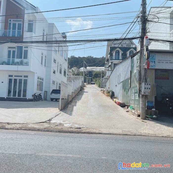 Chính chủ chuyển ra hà nội nên cần bán nhanh lô đất đẹp ở phường 12, tp. đà lạt, giá bán 3 tỷ 500tr