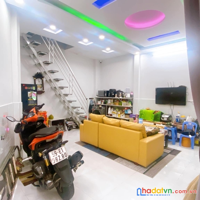 Hoàng hoa thám phú nhuận - nhà mới đẹp chính chủ tự xây - 4 x 7 chỉ 4.2 tỷ t/l