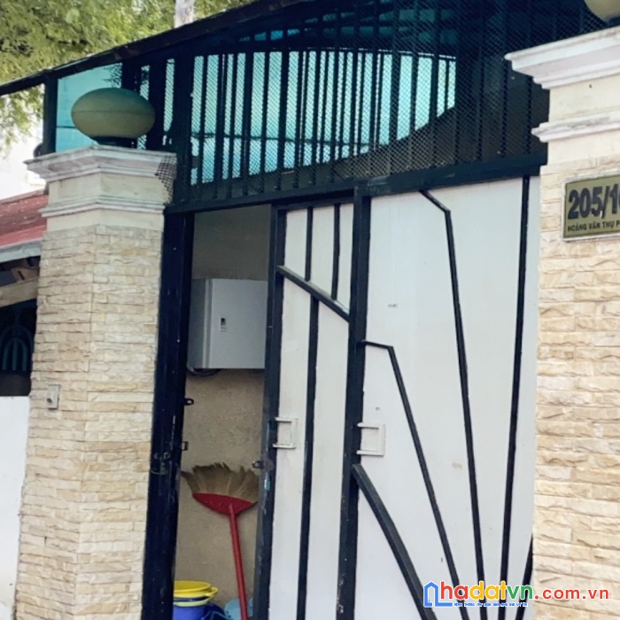 Cần bán 1 căn nhà đẹp đường hoàng văn thụ, p8 phú nhuận tp hồ chí minh
