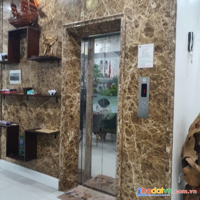 Bán nhà liền kề vip hc golden long biên-kinh doanh- tầng thang máy-nội thất vip