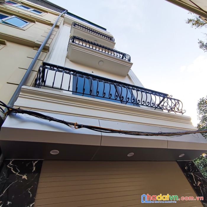 Bán nhà đại mỗ, nam từ liêm. ô tô, mặt phố 30m. 33m x 5t chỉ 4 tỷ.