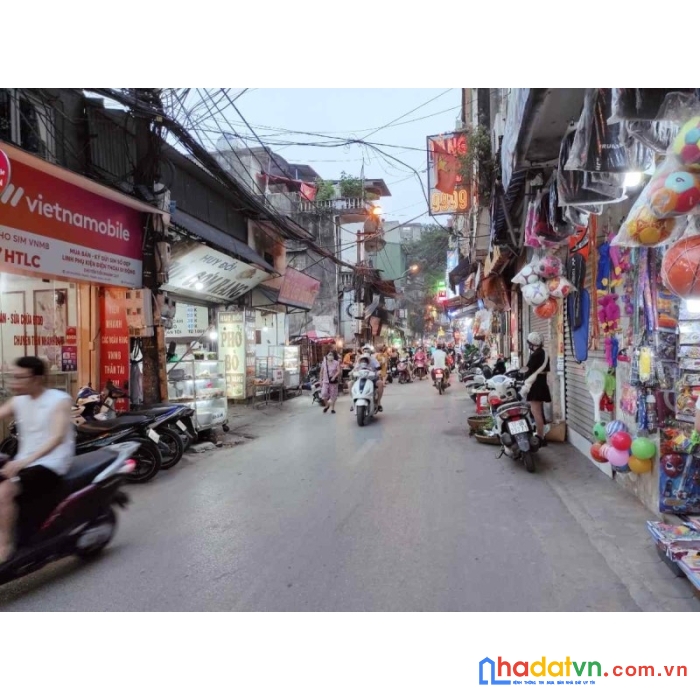 Siêu đẹp, bán mảnh đất khương đình, thanh xuân, 70m2, lô góc, xây ccmn, nhỉnh 5 tỷ
