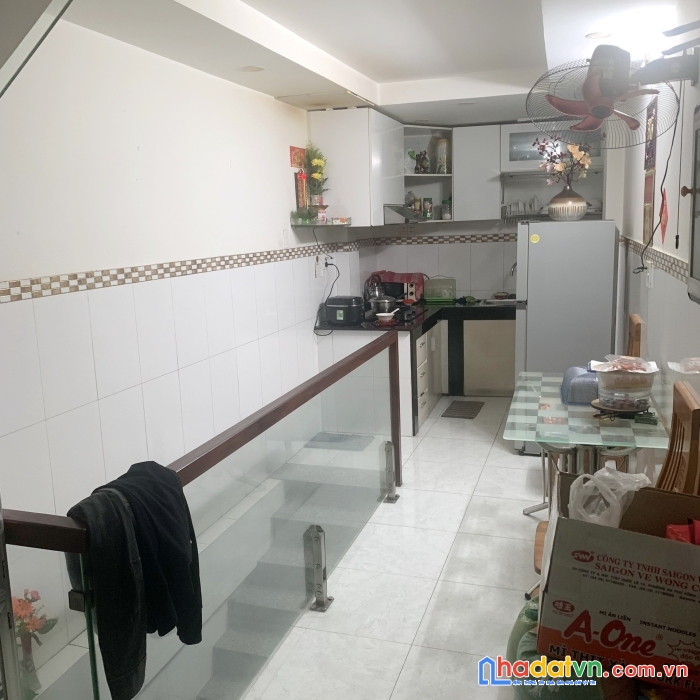Nhà mặt tiền đường số bùi minh trực p6-q8. giá: 5,6 tỷ tl