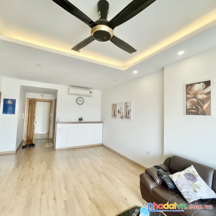 Bán kpark 68m2 văn phú, tầng trung full nội thất, view công viên, hơn 2 tỷ