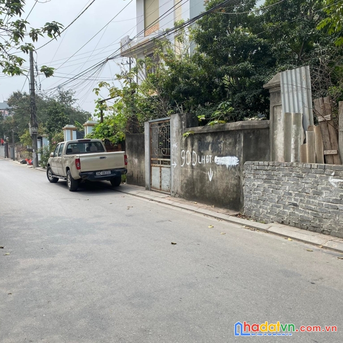 Bán 102m2  đất thị trấn đông  anh ô tô tránh đường 6m cạnh trung tâm thương mại diệp linh plaza