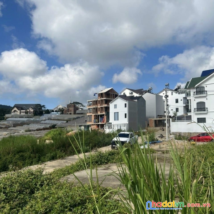 Cần bán gấp đất biệt thự đường vạn thành, đà lạt 500m2 giá 7.8 tỷ