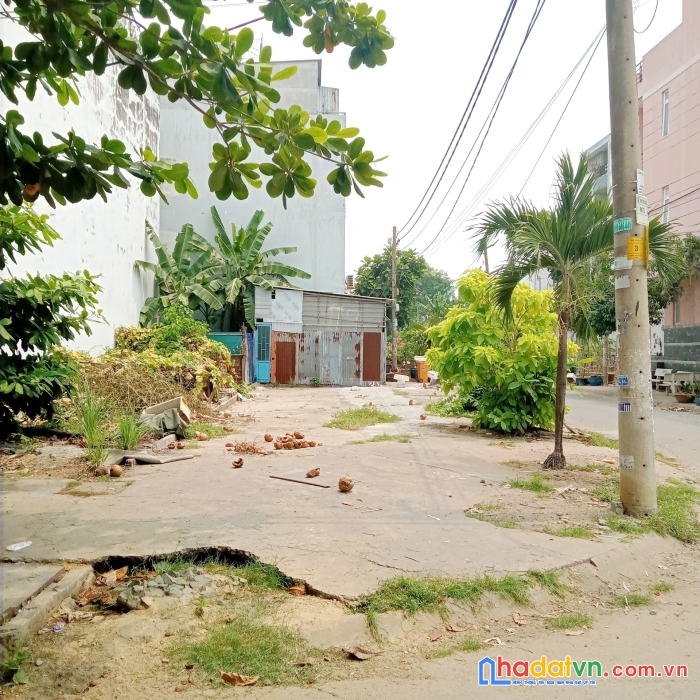 Bán lô góc 2 mặt tiền kdc ứng thành p7q8 giá : 6.5 tỷ (tl)