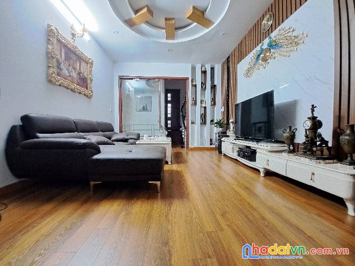 Bán nhà nguyễn ngọc nại, ngõ rộng gần ô tô tránh, 49m2, 4 tỷ 3