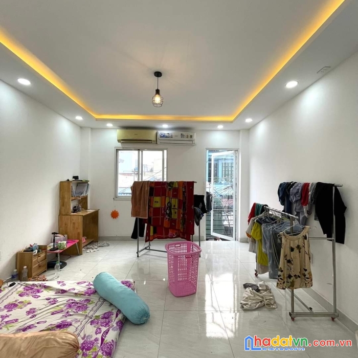 Bán nhà hẻm xe tải hòa bình, tân phú giáp q11, 4 tầng, 60m2 giá 5.8 tỷ