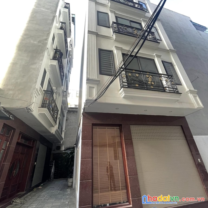 Chủ cần  bán nhanh!! giảm 300trieu nhà hàm nghi mỹ đình 55m2 5t dân tự xây lô góc ô tô cạnh nhà