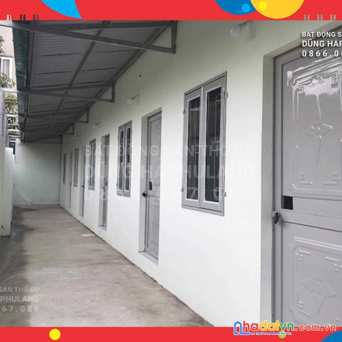 Nhỉnh 30  triệu/m2. gần 150m2 đất. tặng dãy nhà trọ thu nhập 15 triệu/tháng.