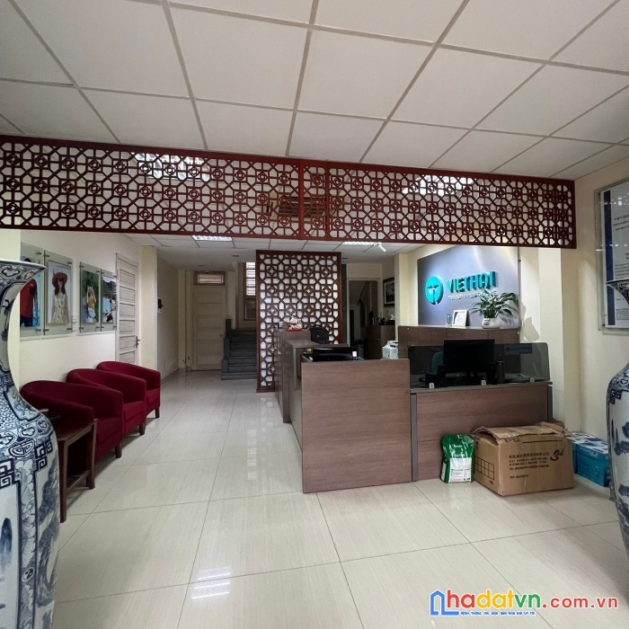 Bán nhà đống đa, mp hoàng cầu, 90m, 5t, mt 5.5m, view hồ, kinh doanh đỉnh, 32tỷ, 0937651883.