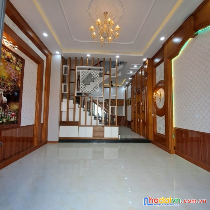 Nhà mới -  khu phân lô - giáp gò vấp – hà huy giáp - quận 12 – full nội thất