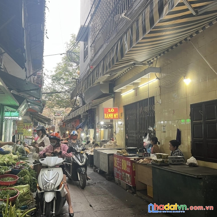 Khuất duy tiến-mặt ngõ chợ-lô góc-mặt tiền siêu vip-kinh doanh đỉnh