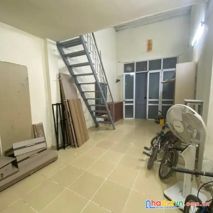 Bán nhà cấp 4 có gác xép hà trì hà đông 32m giá 2.2 tỷ
