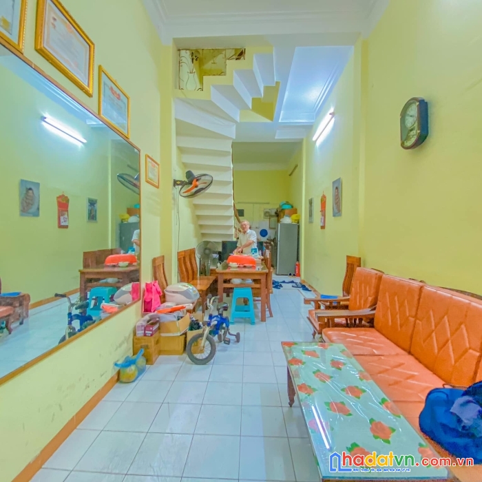 (cực phẩm !!! xem ngay)  bán nhà khương mai thanh xuân 4 tỷ 38m2, 4t ngõ nông rộng nhà đẹp ở ngay