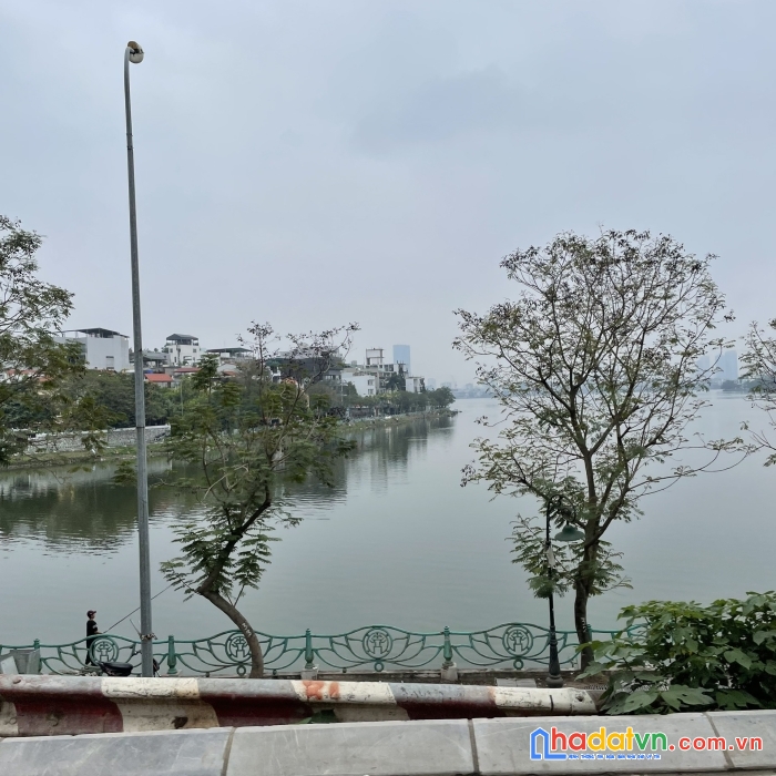 Bán mảnh đất mặt phố tây hồ - mặt hồ tây - quận tây hồ - 150m mt8m