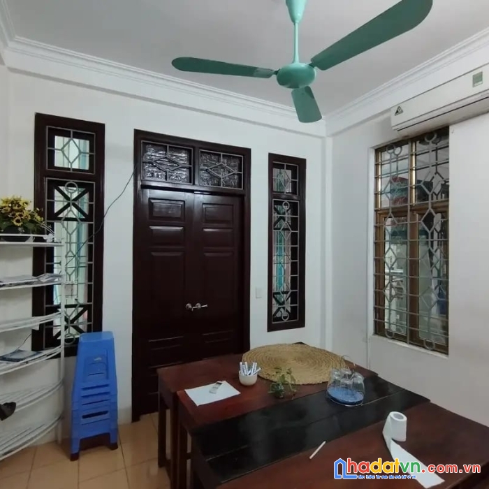 Cần bán nhà lô góc 4 tầng - lê hồng phong hà đông - ô tô gần