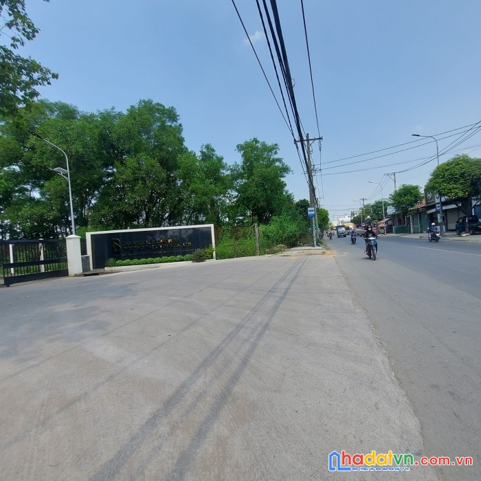 Mặt tiền lớn - giá rẻ - chào bằng định giá ngân hàng - chủ gấp bán.