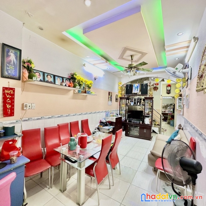 Bán nhà rẻ hẻm 6m lê văn phan 87m2 x2 tầng chỉ 5ty7