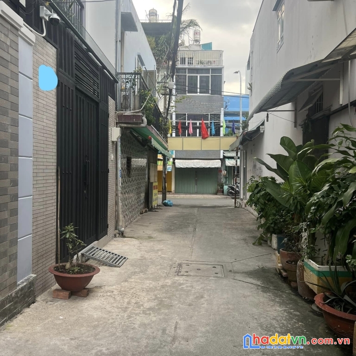 Bán đất tặng nhà oto tới cửa 74m đường nguyễn thần hiến quận 4
