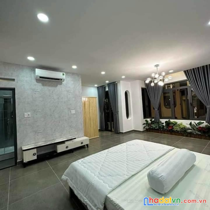 Bán nhà siêu đẹp- 5 tầng- 6,5mx17m-nguyễn tư giản p12 gò vấp - hạ giá 2tỷ