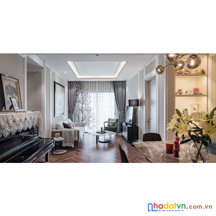 Nhà đẹp phố hoàng ngân - khu phân lô - vỉa hè - ô tô tránh - 6 tầng - vị trí đẹp - kinh doanh đỉnh.