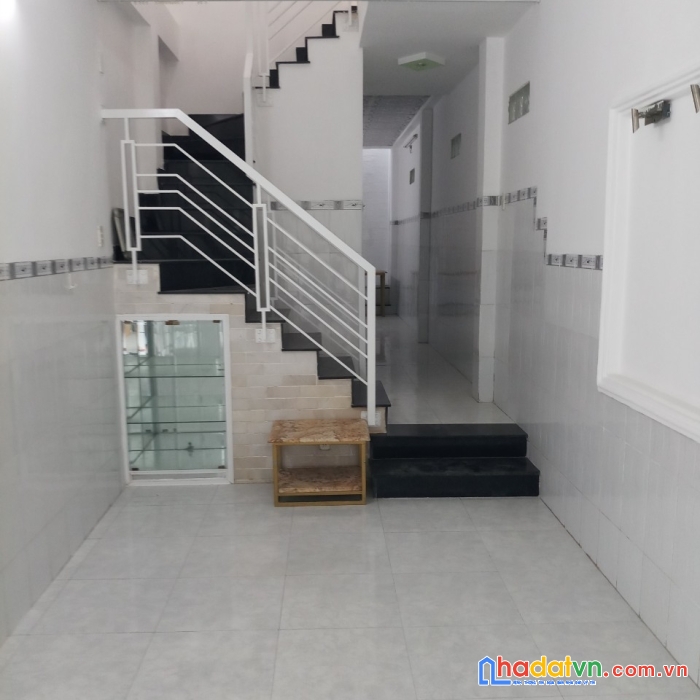 Định cư bán gấp nhà 1 trệt 1 lầu thạnh lộc 16,quận 12 giá chỉ 1,85 tỷ